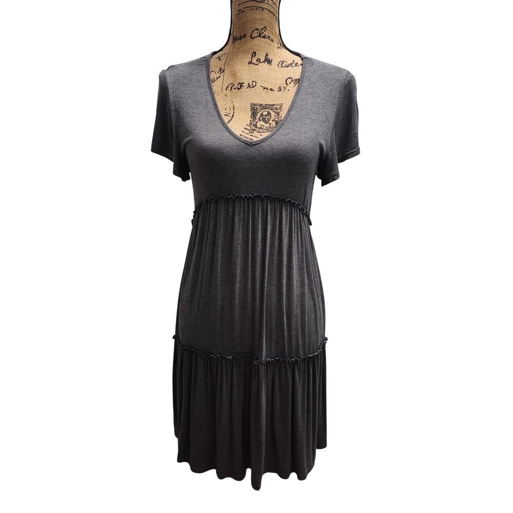 Zeagoo Gray Tiered Short Sleeve‎ V Neck Dress Small